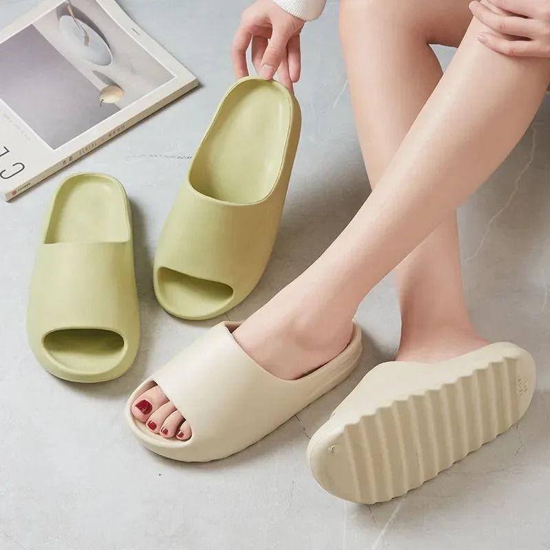 Fashion Women Slippers Summer  - Your Home Bathroom ulasan dan harga